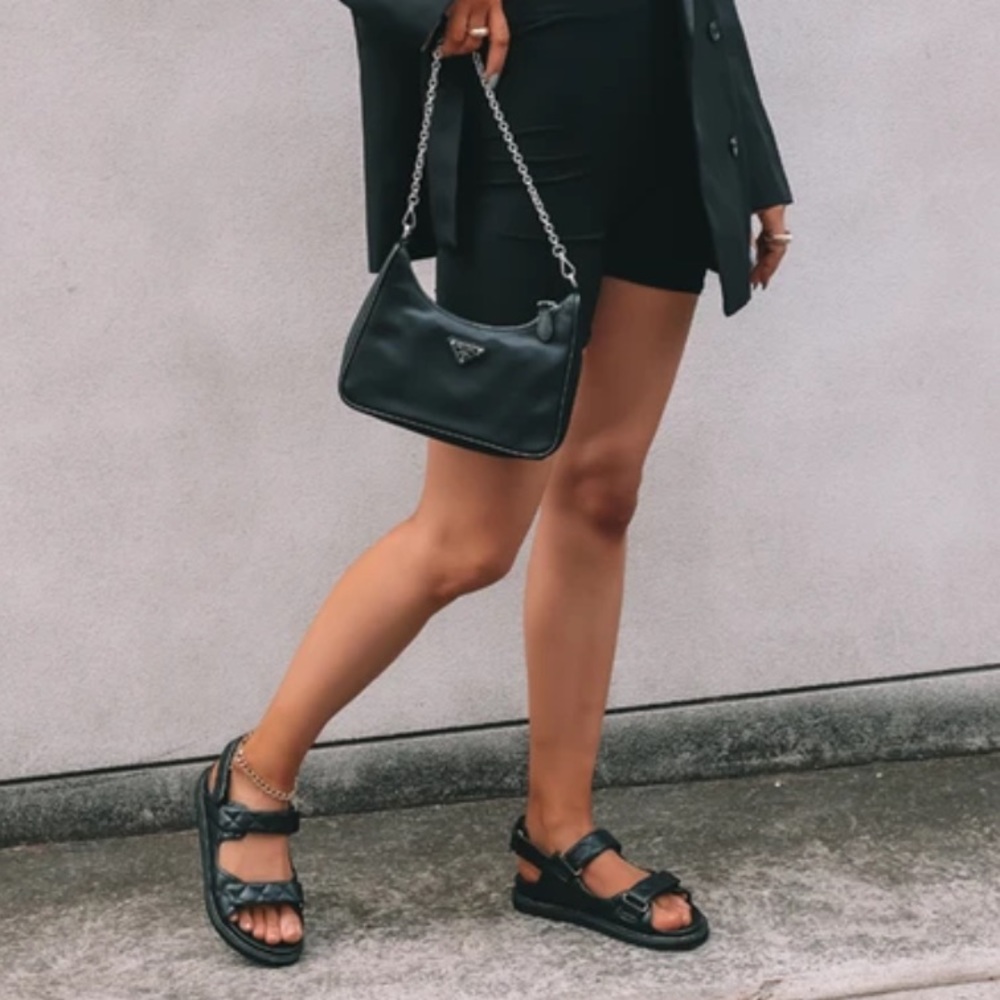Billini - Zora Black Quilted Sandals *LIKE NEW*